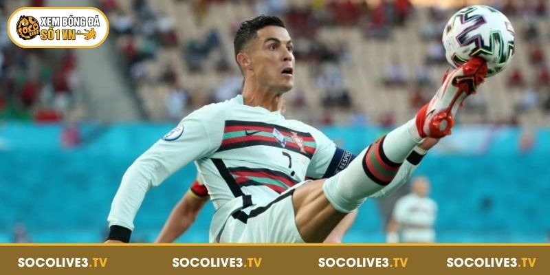 Tiểu Sử Ronaldo – Từ Cậu Bé Madeira Đến Đỉnh Cao Bóng Đá 4 Tiểu sử Ronaldo về cuộc sống cá nhân ngoài sân cỏ